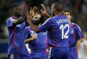 Με ελλείψεις οι Γάλλοι που θα τιμήσουν τους ήρωες του 1998 και του 2000