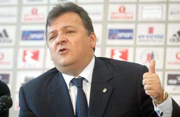 «Απολογία» Γούμενου με βολές κατά πολιτικών, επιφανών ΠΑΟΚτσήδων και αδερφών Ορφανών