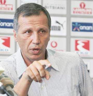 Εμμένει στις θέσεις του ο Ερασιτέχνης ΠΑΟΚ, μηνύσεις ετοιμάζει ο Κ. Ορφανός