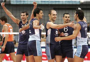 Συγκρατημένη αισιοδοξία και πάθος για διάκριση στο ελληνικό στρατόπεδο