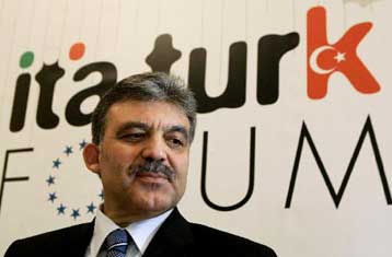 Στις 7 και 8 Δεκεμβρίου η επίσκεψη Γκιουλ στην Αθήνα