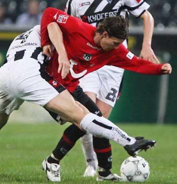 «Σωτήρια» νίκη για Ανόβερο, στο «μηδέν» Αρμίνια και Βόλφσμπουργκ