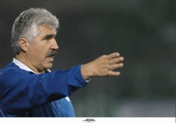 Ικανοποίηση και δουλειά για τον Μουνιόθ, απογοήτευση για Παράσχο