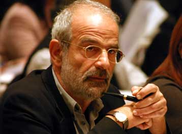 Πειθαρχικές κυρώσεις κατά του προέδρου του Αρείου Πάγου ζητά ο Αλέκος Αλαβάνος