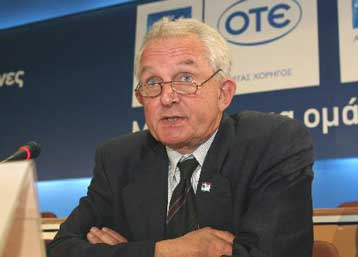 Επίθεση Βουρλούμη κατά πάντων σε ομιλία του για τις ΔΕΚΟ