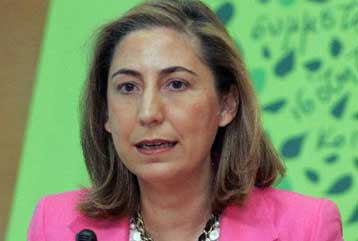 Στη Βουλή ο διάλογος για τις διαδηλώσεις, απαντά το ΠΑΣΟΚ στον Β.Πολύδωρα