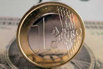 Επιβραδύνθηκε η ανάπτυξη της παγκόσμιας οικονομίας το δ τρίμηνο του 2006