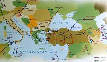 Για τα τέλη του 2007 μετατίθεται η λειτουργία του ελληνοτουρκικού αγωγού φυσικού αερίου