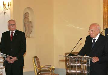 Η πορεία της ΕΕ και το Κυπριακό στο επίκεντρο των επαφών του Τσέχου προέδρου στην Αθήνα