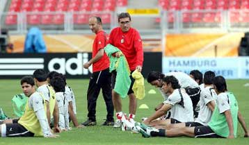 Την αποβολή του Ιράν από τους κόλπους της ανακοίνωσε η FIFA