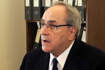 Συνάντηση Κωνσταντόπουλου – Μπενάκη για την προστασία της πολιτικής ζωής