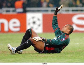 Η Μίλαν χάνει τον Ντίντα για τρεις μήνες και θέλει (;) Σορεντίνο