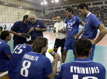 Επέστρεψε σε βαρύ κλίμα η εθνική, με τον Χαριτωνίδη να κάνει απολογισμό