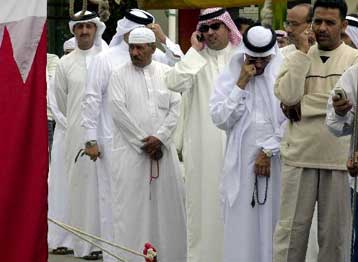 Κάλπες στο Μπαχρέιν για την εκλογή βουλευτών και τοπικών αρχόντων