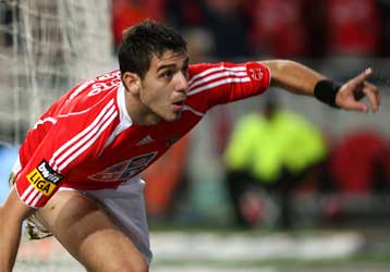 Νίκη της Μπενφίκα επί της Μαρίτιμο χάρη στον Κατσουράνη