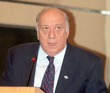 Αλλαγές παικτών και όχι προπονητών στην εθνική προανήγγειλε ο Θ. Μπελιγράτης