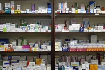 Δεκάδες υποθέσεις υπερσυνταγογραφήσεων έχουν εντοπίσει οι ελεγκτές του ΙΚΑ