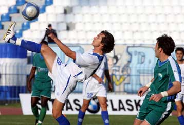 Δεύτερη σερί ήττα για τον Λεβαδειακό, σε απόσταση αναπνοής η Καλλιθέα