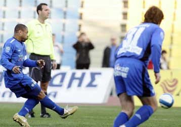 Δεύτερες σερί νίκες για ΟΦΗ και Ηρακλή, παράπονα στη Νέα Σμύρνη, νέα νίκη της Ξάνθης