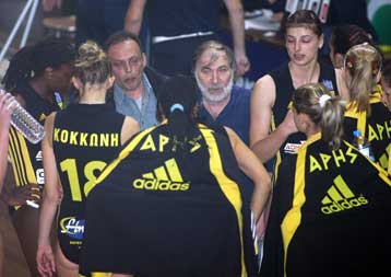 Ο Αρης 3-1 σετ την ΑΕΚ στο ντέρμπι των «νεοφώτιστων»