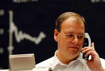 Σε αρνητικό έδαφος τα ευρωπαϊκά χρηματιστήρια την Τρίτη