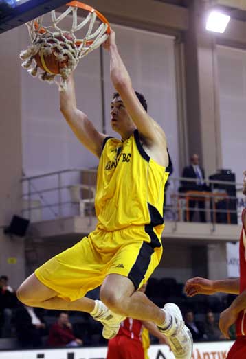 Ανετο 80-62 του Αμαρουσίου επί της Βοϊβοντίνα και «4Χ4» στον όμιλό του