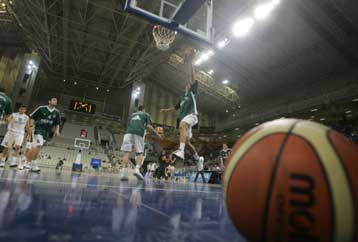 Επιστροφή στα παλιά για «Ζοτς», παλιοί γνώριμοι στο ΣΕΦ, δύσκολο έργο για Αρη