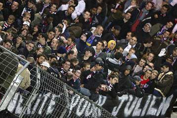 Κλείνει η εξέδρα των «φανατικών» της Παρί Σεν Ζερμέν