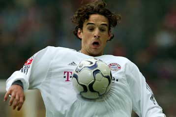 Για το 2007 μετατίθεται η επιστροφή του Χάργκριβς στους αγωνιστικούς χώρους