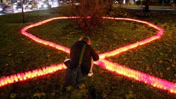 Πάνω από 39 εκατ. άνθρωποι στον πλανήτη ζουν με τον εφιάλτη του AIDS