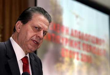 Συγχαρητήρια Πολύδωρα στους πυροσβέστες για τα αποτελέσματα της αντιπυρικής περιόδου