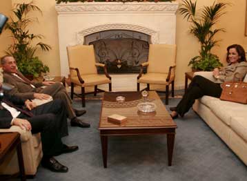 Βάση για συζήτηση το πάγωμα οκτώ κεφαλαίων για την Τουρκία, επανέλαβε η Ντ.Μπακογιάννη