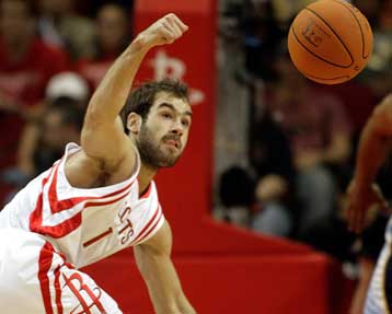 Σπουδαία νίκη των Ρόκετς επί του Κλίβελαντ με 18 λεπτά συμμετοχής του Β.Σπανούλη