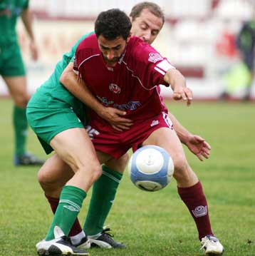 Ο Ηλυσιακός δεν σταμάτησε ούτε στον Πανθρακικό, ένταση στην Ριζούπολη