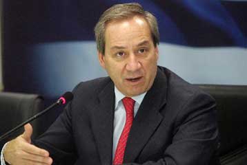 Πέντε αλλαγές στη φορολογία για την επόμενη τετραετία προαναγγέλλει ο Γ.Αλογοσκούφης