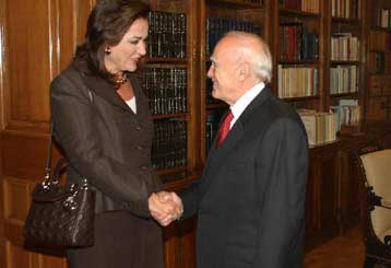 Τα ευρωτουρκικά επηρεάζουν τις ελληνοτουρκικές σχέσεις, παραδέχεται η Ντ.Μπακογιάννη