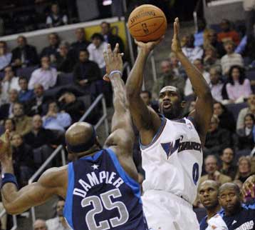 Στάση Ουάσινγκτον για το… τρένο των Μάβερικς