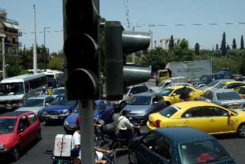 Πιο τσουχτερά τα πρόστιμα στους παραβάτες του ΚΟΚ