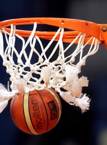 Ο Παναθηναϊκός υποδέχεται τη Μακάμπι, στην Κολονία ο Ολυμπιακός, στη Βαρκελώνη ο Αρης