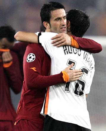 Δεύτερη θέση για την Ρόμα μετά το 1-0 επί της «μισής» Βαλένθια