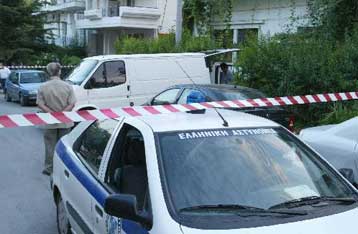 Μυστηριώδης δολοφονία ταχυδρομικού υπαλλήλου στο Περιστέρι