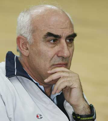 Την παραίτησή του από την εθνική ανδρών αναμένεται να ανακοινώσει ο Χαριτωνίδης