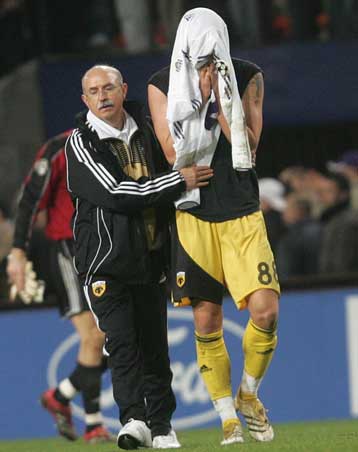 Ψηλά το κεφάλι ζητά ο Φερέρ-«Ήταν ένας αξιοπρεπής τρόπος να φύγουμε»