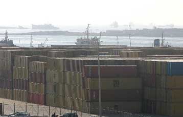 Δυσαρέσκεια στο οργανωμένο λιανεμπόριο για τις κινητοποιήσεις στα λιμάνια