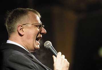 Επτά αιτήματα του Σέσελι για να σταματήσει την απεργία πείνας