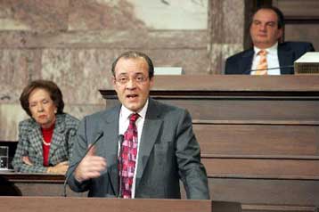 Αντιδράσεις πυροδοτεί η παρέμβαση Δασκαλόπουλου στην ΚΟ της ΝΔ