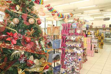 Τη Δευτέρα ξεκινά το εορταστικό ωράριο των καταστημάτων στην Αθήνα