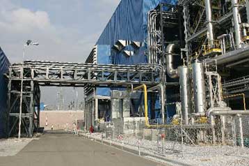 «Μικρή ΔΕΗ» φιλοδοξούν να δημιουργήσουν τα Ελληνικά Πετρέλαια