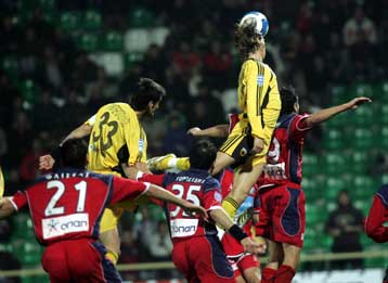 «Εγκλωβίστηκε» στα Πηγάδια η ΑΕΚ από την άμυνα της Ξάνθης