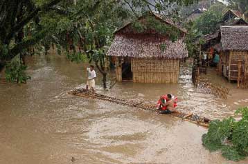 Νέο χτύπημα των τυφώνων στις πολύπαθες Φιλιππίνες